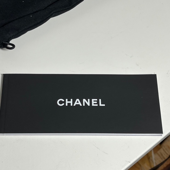 Reg. Chanel Sunglasses Eyeglass Quilted Tufted Case, Storage bag, box, cloth LN
